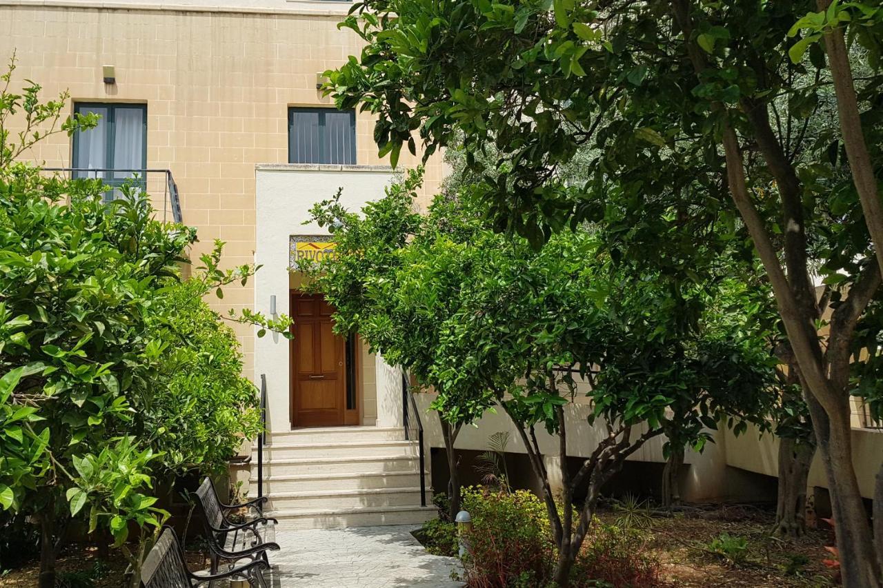 Rivotorto Retreat House Ξενοδοχείο Μπιρκιρκάρα Εξωτερικό φωτογραφία