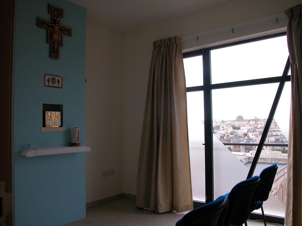 Rivotorto Retreat House Ξενοδοχείο Μπιρκιρκάρα Εξωτερικό φωτογραφία